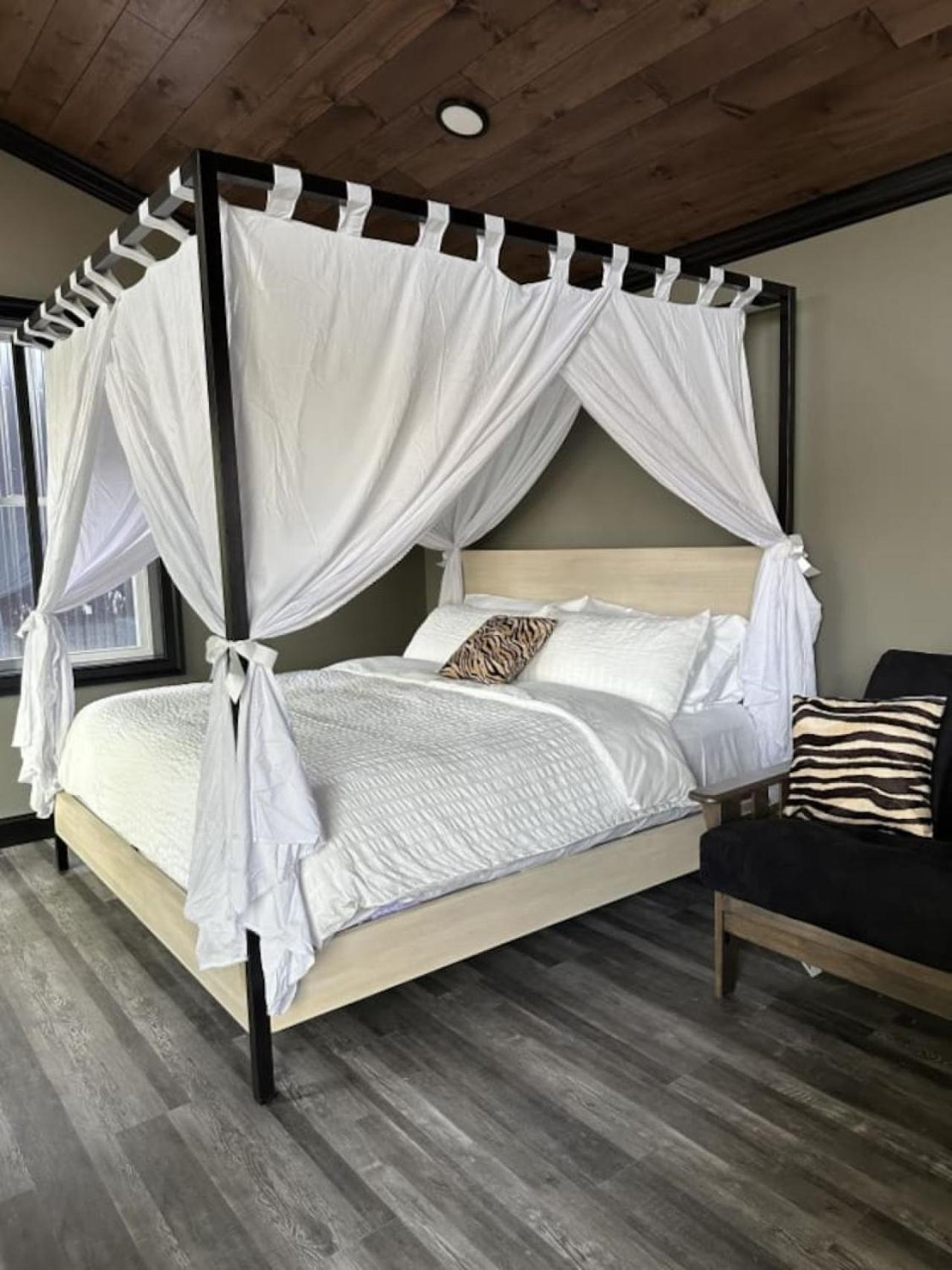 Big Cat Bungalows At The Haven - Lion 2 Canastota المظهر الخارجي الصورة